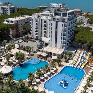 Hotel Henry &